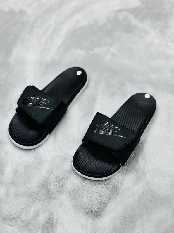 Nike Off-Court Adjustable Slide